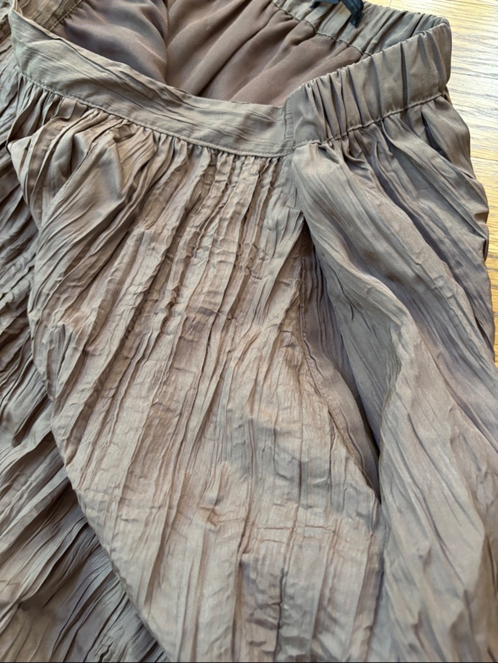 Zara wrinkled effect satin finish balloon bubble hem brown midi skirt sz.M - Picture 12 of 16